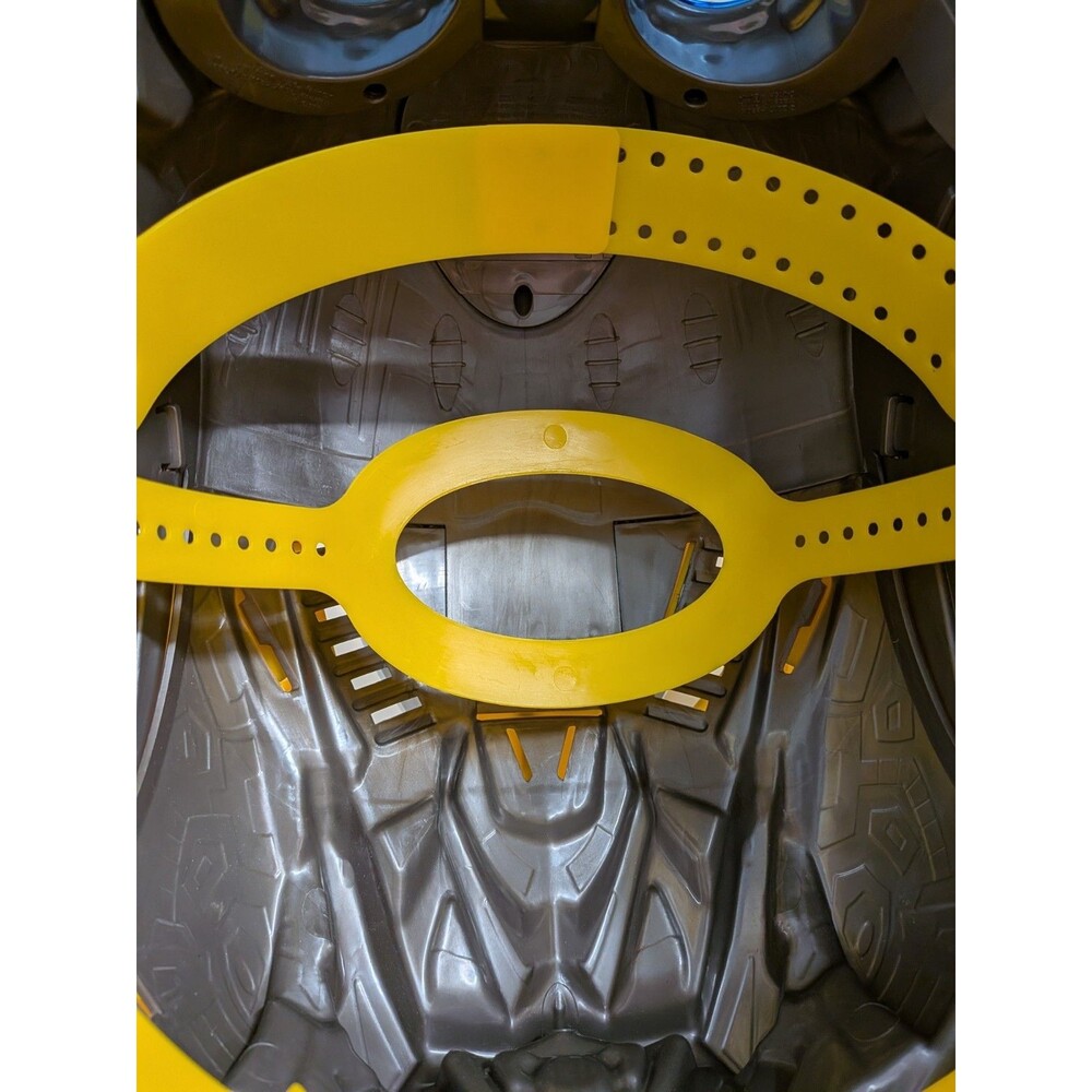 Transformers Bumblebee Helmet Target Exclusive Studio Series Works! In Box - Picture 9 of 16